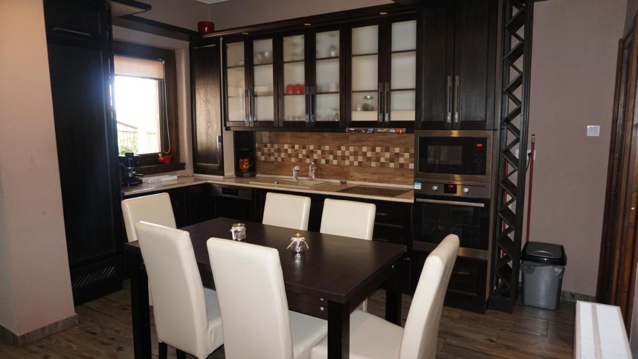 Edes Otthon Apartman Gyula Bagian luar foto
